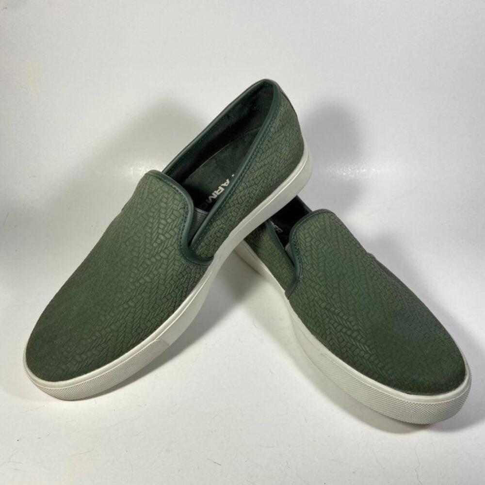 Under Armour UA Dj Suede Lifestyle Green Slip On Shoes Womens Sz 7 (1303264-357)